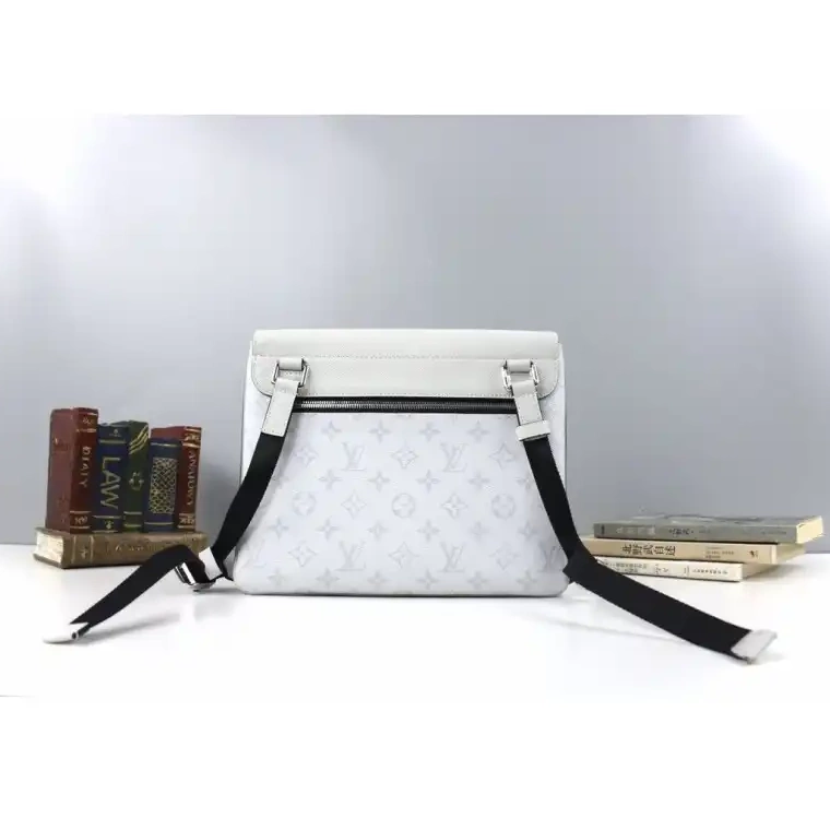 Fashion Reps LV Bags 20DJ570010 0608